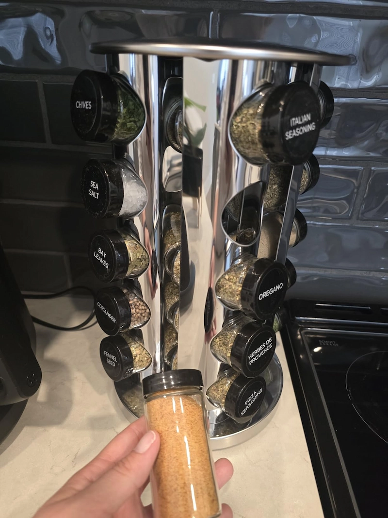 Kamenstein spice rack versatile use
